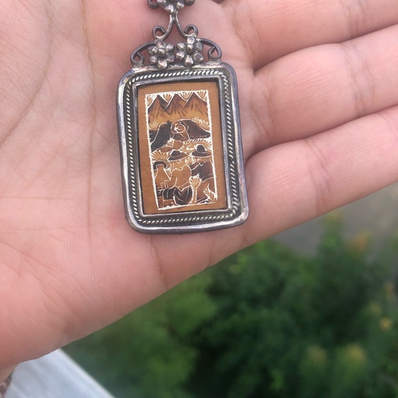 Vintage Sterling Silver Story Teller Pendant with Ornate Frame - Picture 4 of 9